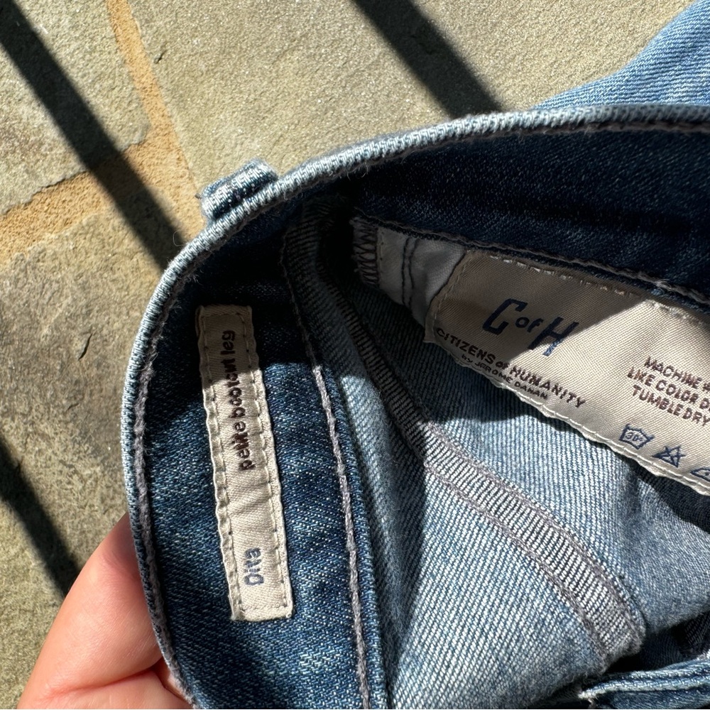 Citizens of humanity. Size 26. Dita style. Bootleg cut.